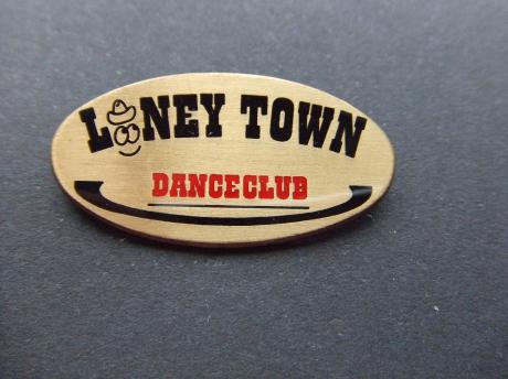 loney town danceclub